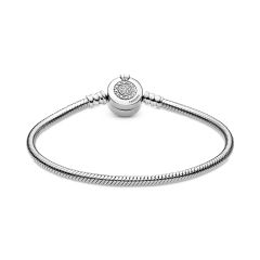 Pandora Moments Sparkling O Crown Silver Snake Chain Bracelet